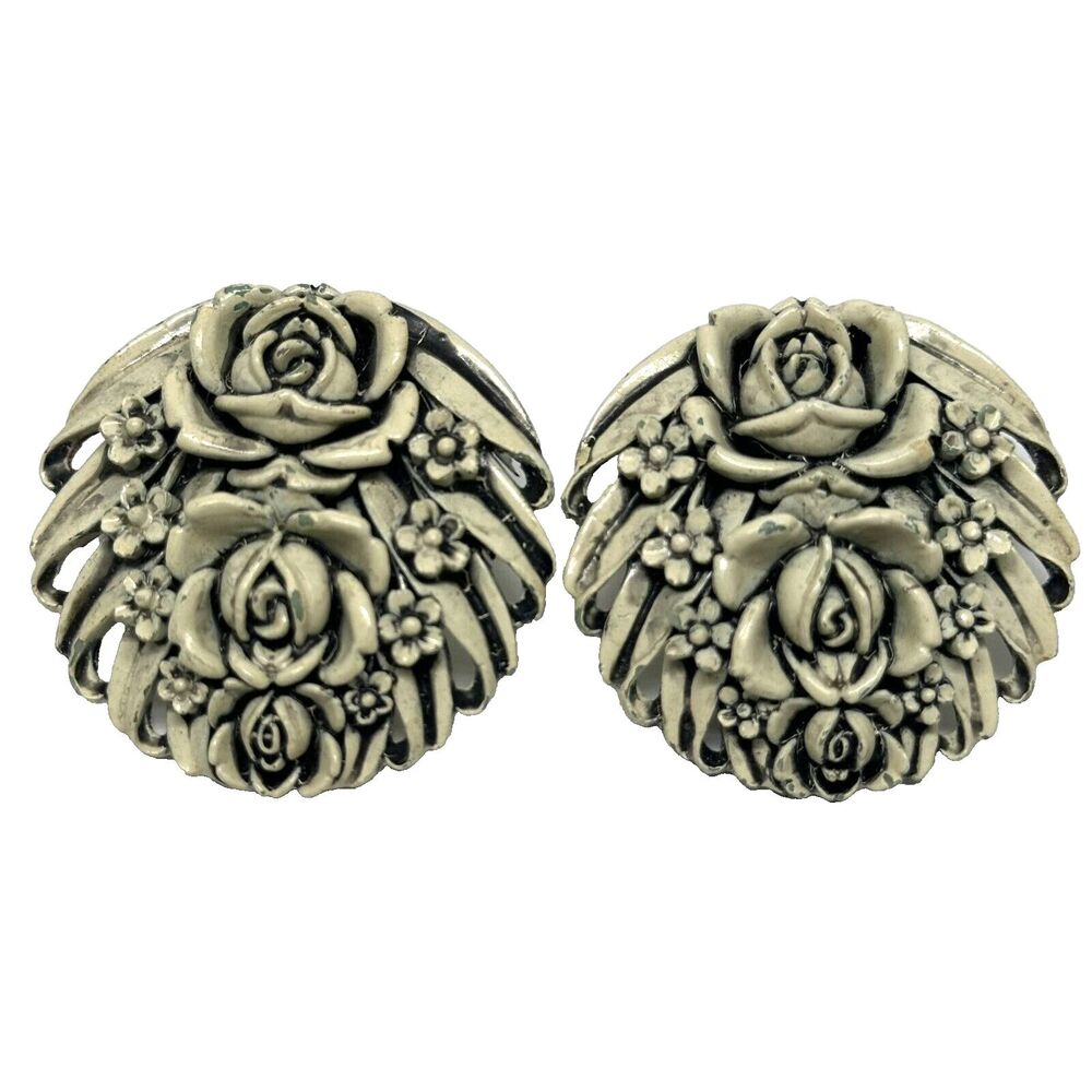 RARE Vintage Enamel Earrings Beige Clip On Metal Cluster Floral Roses Rose Round